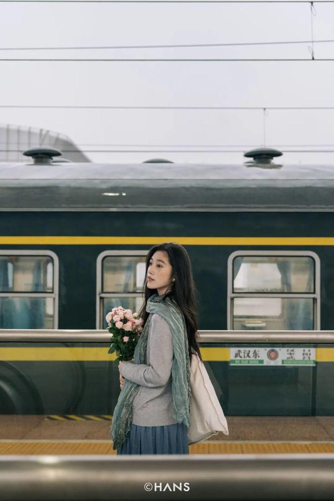 验!坐绿皮火车过武汉长江大桥AG真人游戏第一品牌限时体(图18) 验!坐绿皮火车过武汉长江大桥AG真人游戏第一品牌限时体(图18)