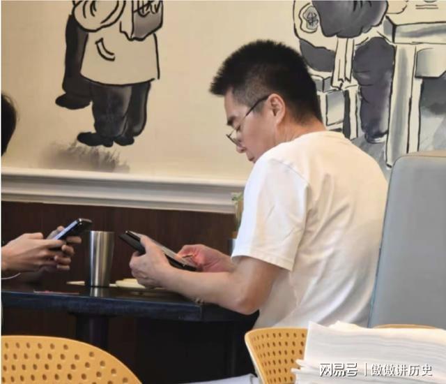 最新动态疑有所指史晓燕的话太毒了AG真人平台何晴头七许亚军老婆(图2)